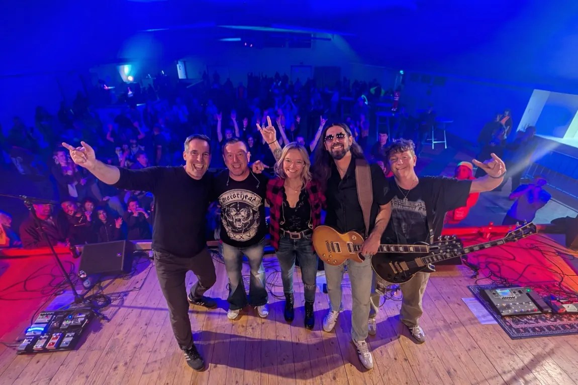 Rock Band aus Graben