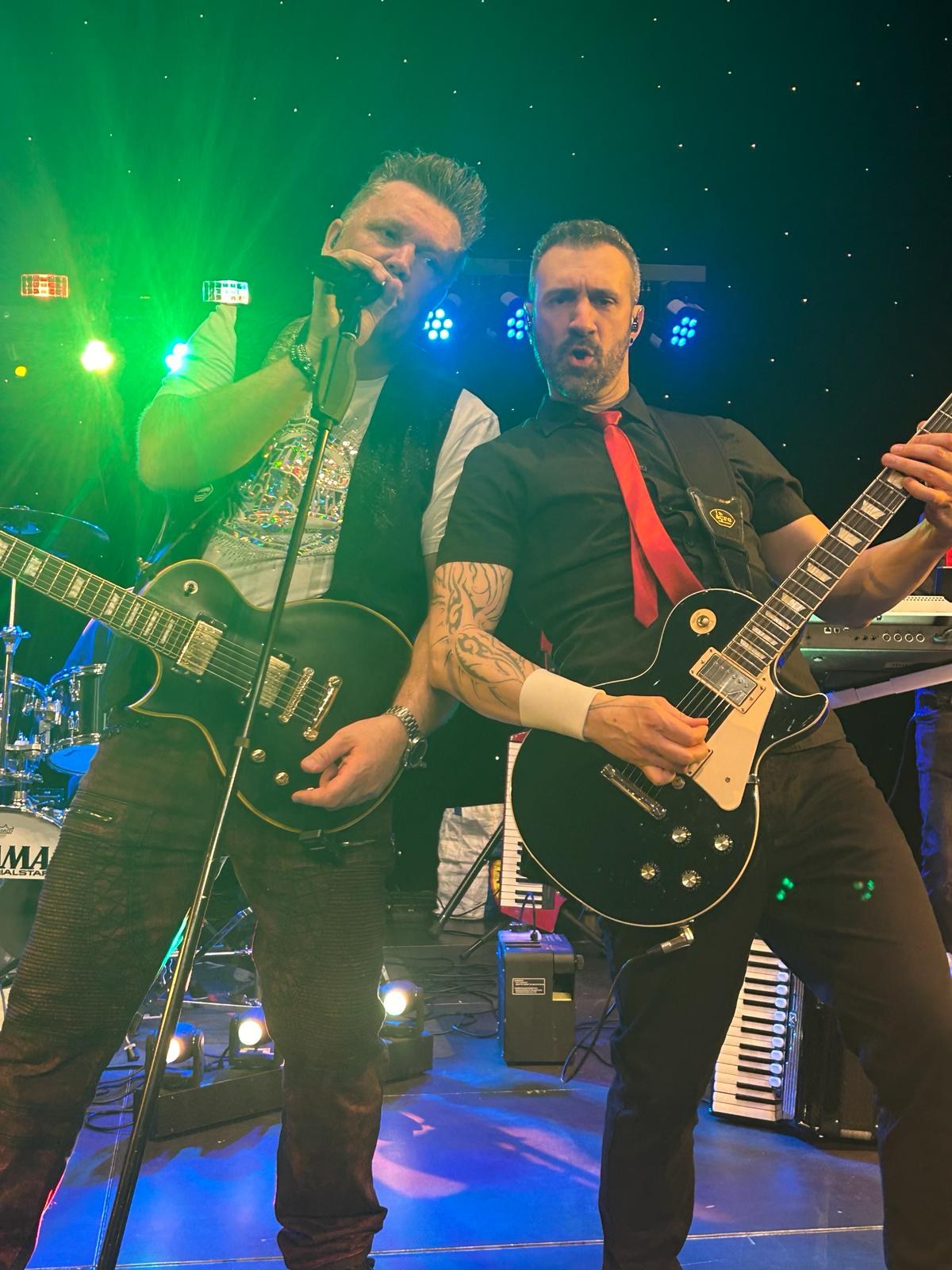 Just4you die Partyband des Nordens