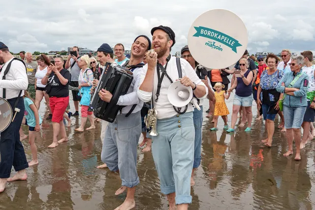 Maritime mobile Brassband aus Hamburg