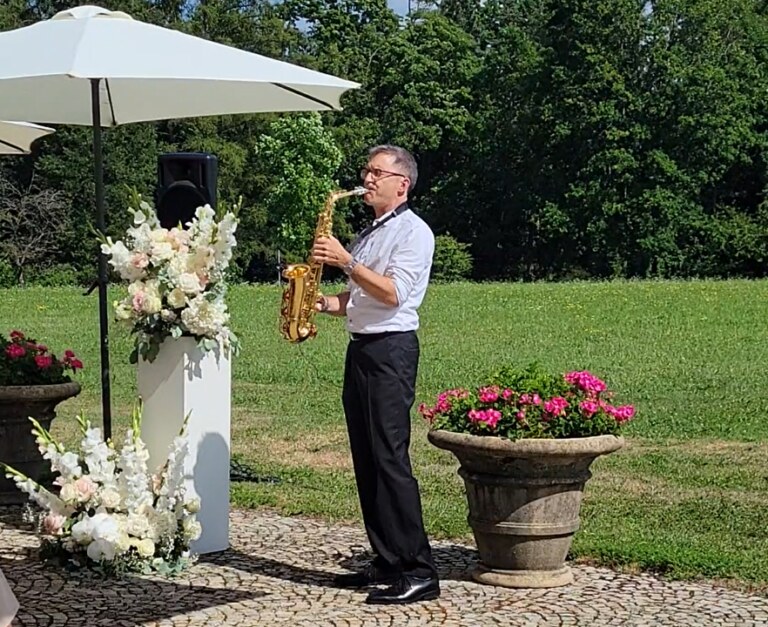Live-Saxophon